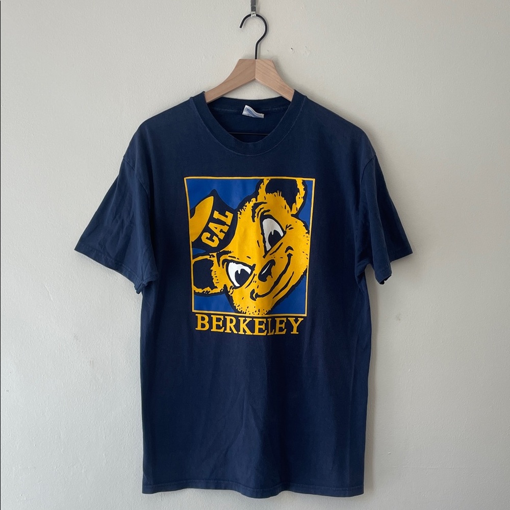Cal Berkeley Vintage Mascot Tee in Navy and Gold